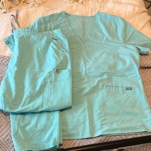 Figs Light Blue Scrub Set